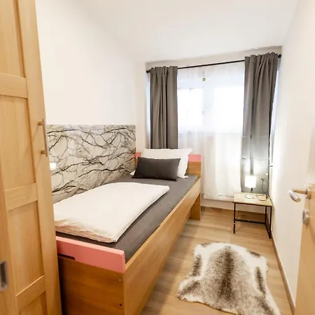 Hozi House * Ljubljana