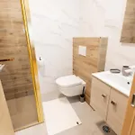 Hozi House -4 Cozy Apartment's * ليوبليانا