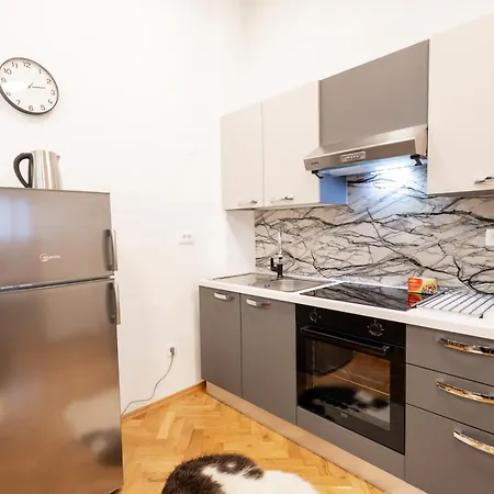 Διαμέρισμα Hozi House -4 Cozy Apartment's