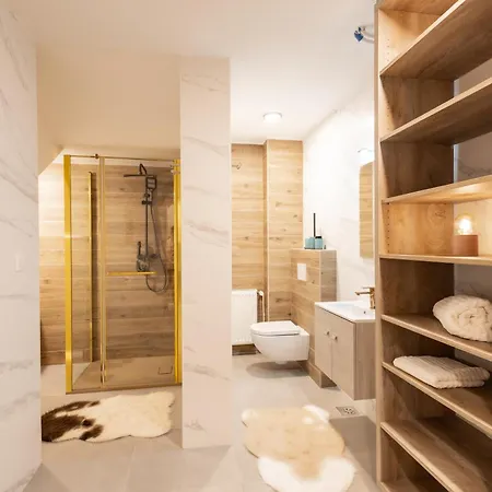 Hozi House * Ljubljana