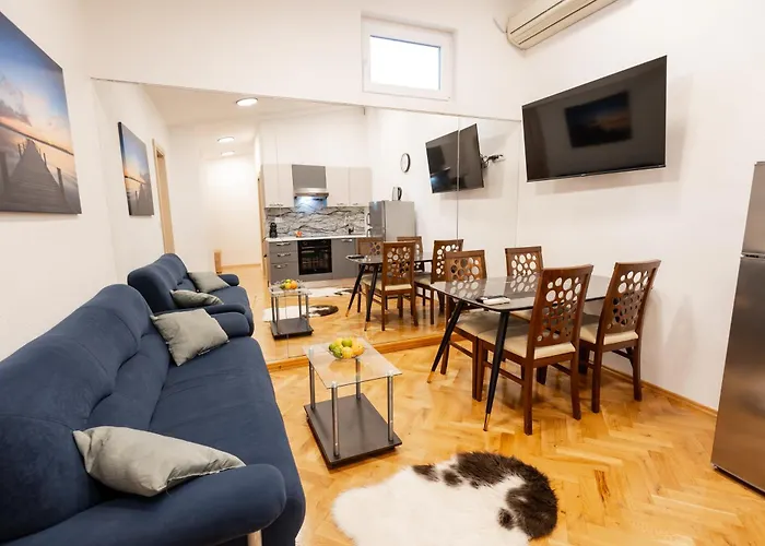 Hozi House -4 Cozy Apartment's * ليوبليانا