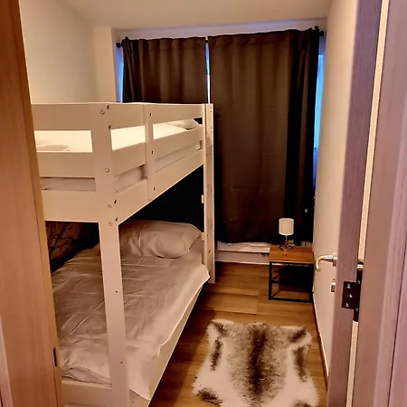 Hozi House -4 Cozy Apartment's Free Parking Apartamento *
