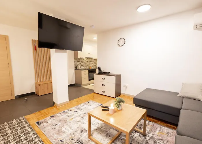 Hozi House -4 Cozy Apartment's Daire Ljubljana